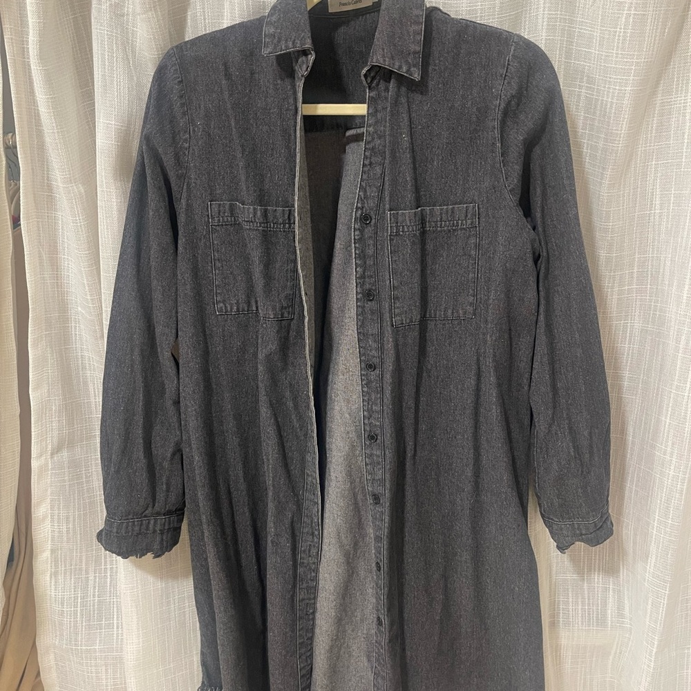 Women's Gray Button Down Shirt